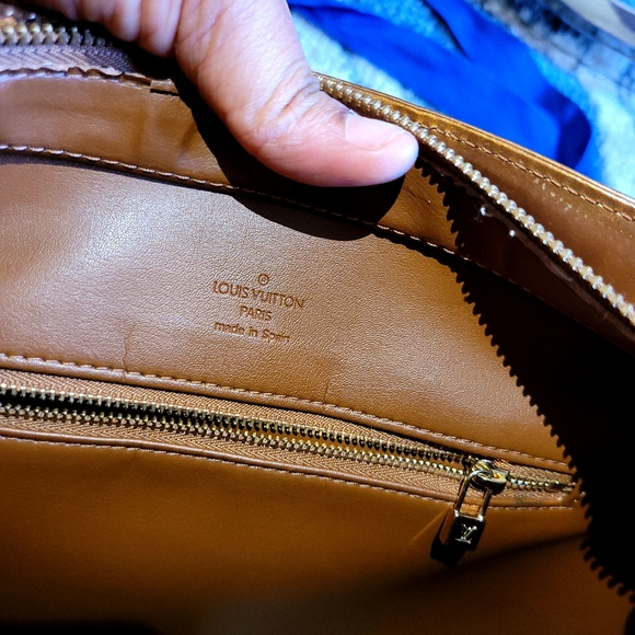 Louis Vuitton Bronze Leather Monogram Vernis Houston Tote Bag - Picture 13 of 15